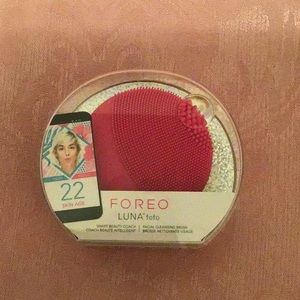 Facial Cleansing Brush